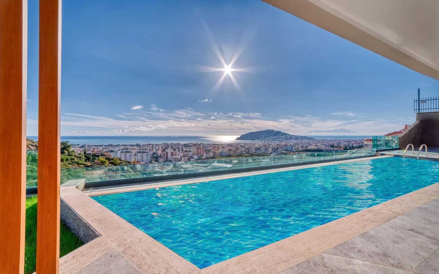 Experience Comfort at GreenHill Villas Alanya