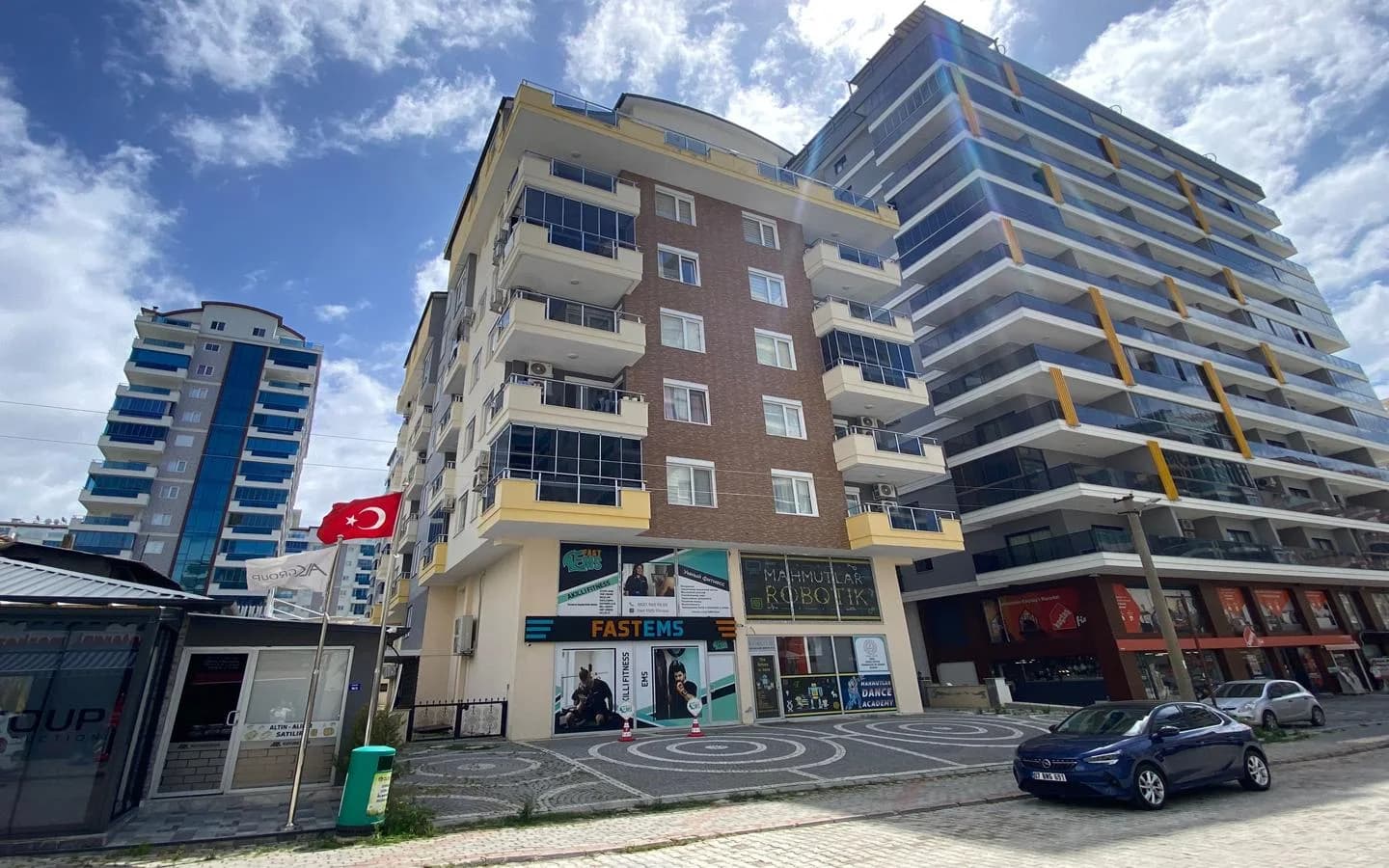 Modern Afaz Residence Apartment Near the Sea